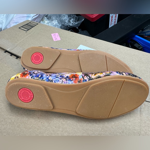 FitFlop Floral Shoes! - Picture 5 of 5